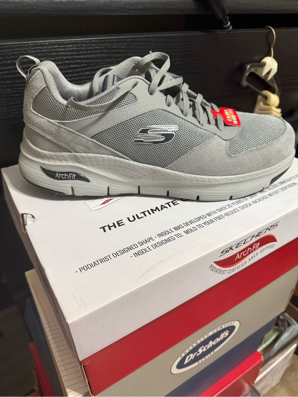 Skechers Men’s Gray Arch Fit Athletic Sneakers